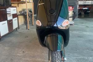 Piaggio Vespa ET250