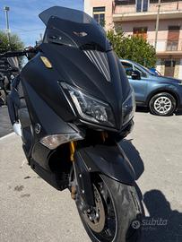 Yamaha TMAX 530 Iron Max