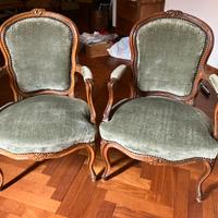 Due poltroncine verde acqua