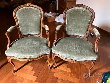 Due poltroncine verde acqua