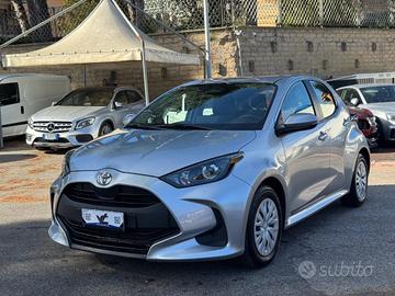 TOYOTA Yaris 1.5 Hybrid 5 porte Active - IVA ESP