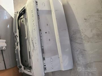 Paraurti post e portello