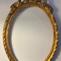 Cornice ovale stile barocco