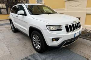 Jeep Grand Cherokee 3.0 crd V6 Limited Pano EURO 6
