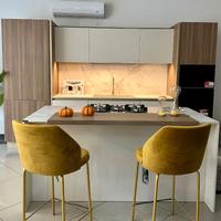 CUCINA CON ISOLA