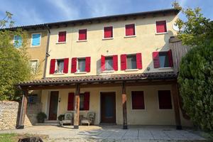 CASA SEMINDIPENDENTE A ALTIVOLE
