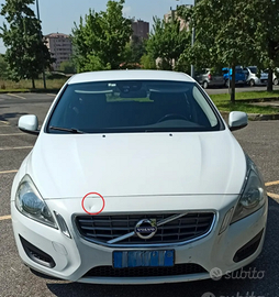 Volvo v60 tagliandata il 23 gennaio trattabile