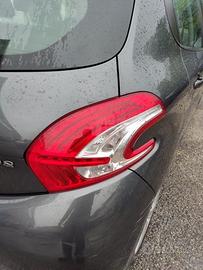 Fanale posteriore destro PEUGEOT 208 del 2013
