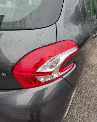 Fanale posteriore destro PEUGEOT 208 del 2013