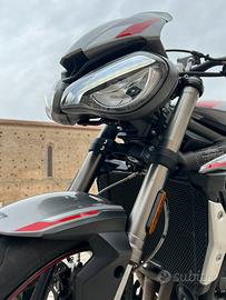 TRIUMPH Street triple 765 RS