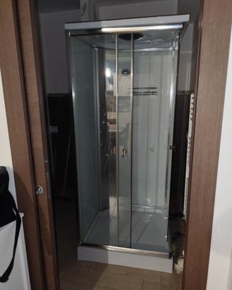 Doccia idromassaggio