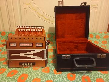 Organetto a 21 Tasti e 8 Bassi