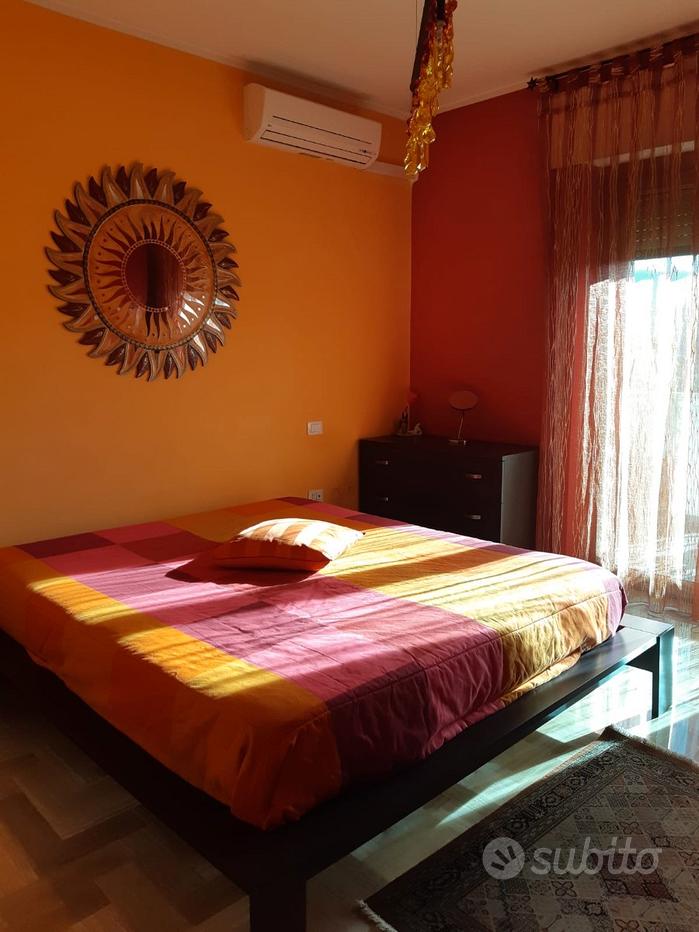 Camera da letto stile etnico Mobili usati