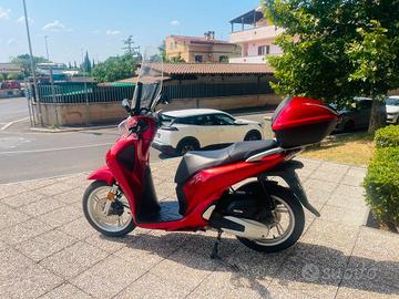 HONDA SH 150 TUTTO INCLUSO ANCHE PASSAGGIO! MINI