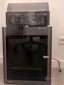 Stampante 3d Bambu Lab X1E + AMS