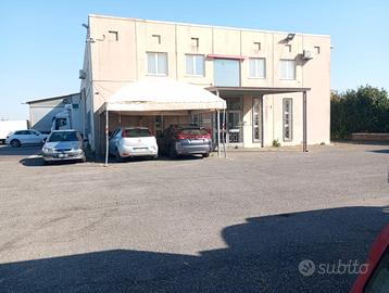 Capannone in pronta consegna