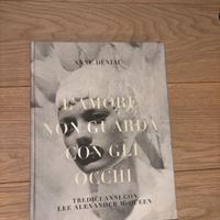 Alexander McQueen L’amore non guarda con gli occhi