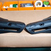 Paramani per moto universali. 