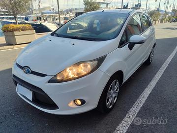 FORD FIESTA 1.2 82CV 5p. TITANIUM-OK NEOPATENTATI 