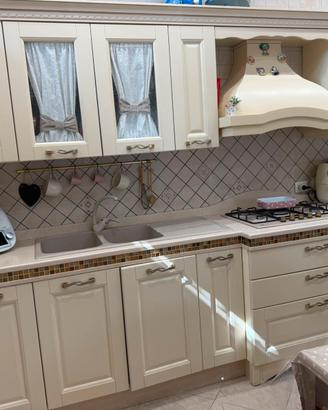 Cucina classica avorio