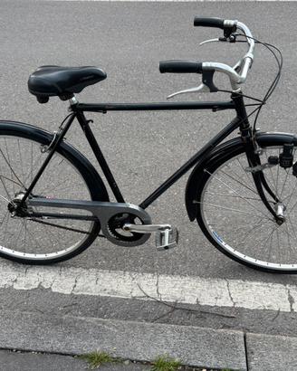 Bici 28uomo tedesca revisionata milano Lambrate