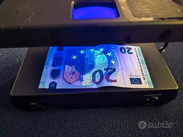 Lampada UV - Rilevamento banconote false