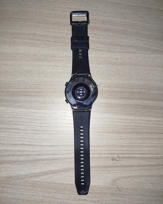 smartwatch perfettamente funzionante 