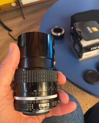 Nikon nikkor 135 f3.5 ai