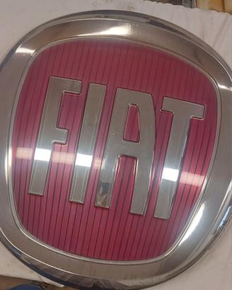 insegna pubblicitaria FIAT