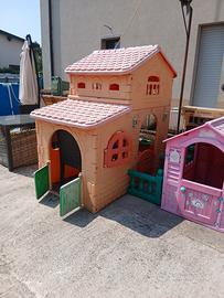 casetta d plastica