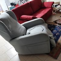 POLTRONA MOTORIZZATA