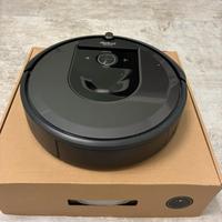 Roomba I7+