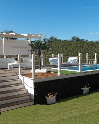 Piscina fuori terra su Area relax elevata