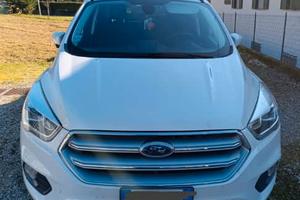 FORD Kuga 2.0 TDCI 120 CV S&S 2WD Powershift 