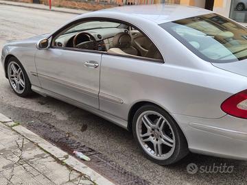 Mercedes  CLK   2004