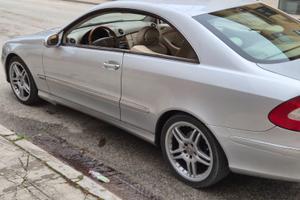 Mercedes  CLK   2004