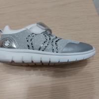 scarpe da ginnastica