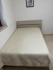 Letto una piazza e mezza con rete