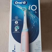 spazzolino elettrico Oral b io3s