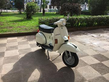 Vespa Piaggio 125 Arcobaleno