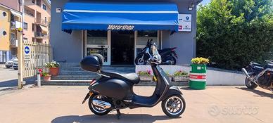 Vespa 125 Super