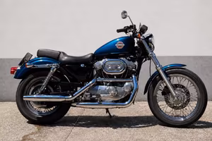 Harley Davidson 883 Sportster XLH