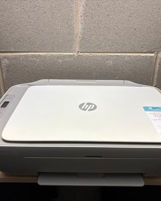 Stampante HP DEDKJET 2700 bianco nero e colori