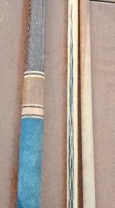Coppia di stecche da biliardo vintage – 2 pezzi
