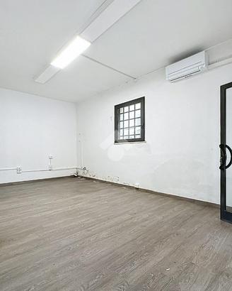 NEGOZIO A CRESPINA LORENZANA