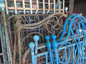 Testate letti in ferro varie misure