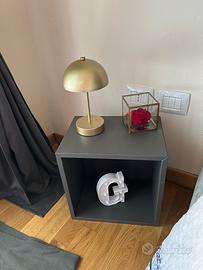 Coppia cubi Ikea comodino