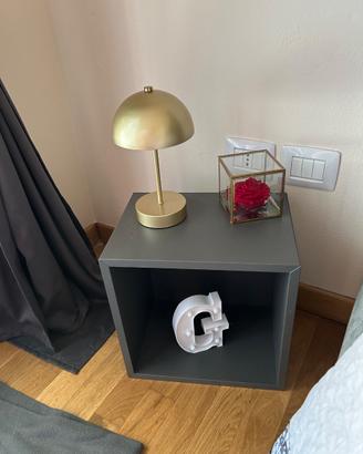 Coppia cubi Ikea comodino