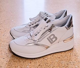 Sneakers Laura Biagiotti 38
