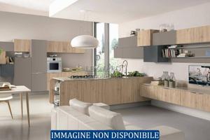 Appartamento di 95 m² con 4 locali e box auto a Sa